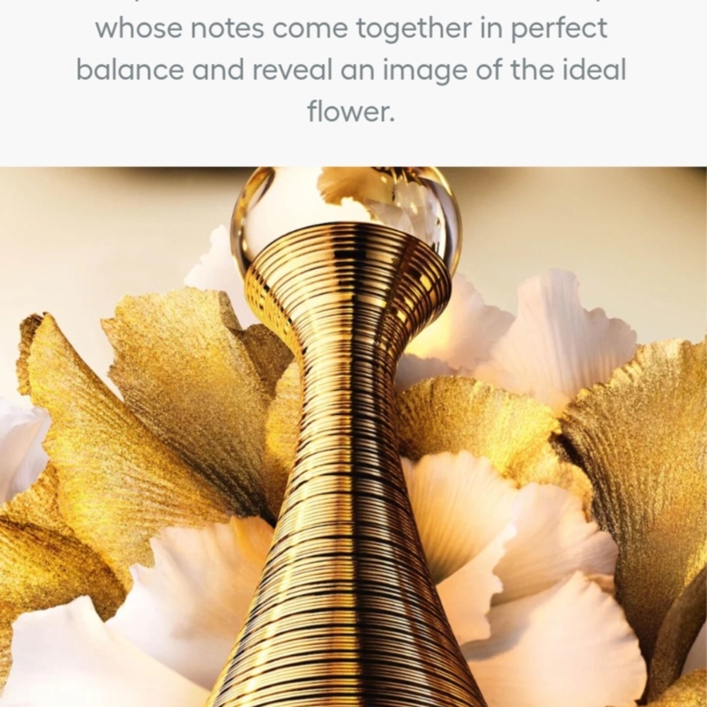 Dior Fragrance Box in White and Gold - Picture 4 of 5